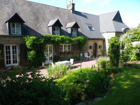 Le Petit Bois Normand - Chambre D'Hote Bed and Breakfast Champ-du-Boult Exteriör bild