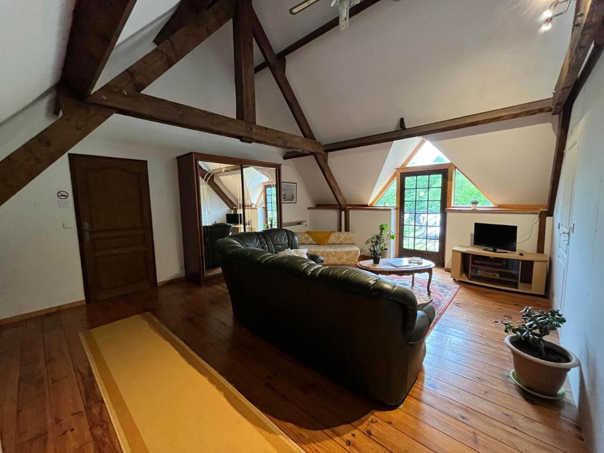 Le Petit Bois Normand - Chambre D'Hote Bed and Breakfast Champ-du-Boult Exteriör bild